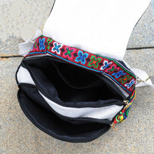 Load image into Gallery viewer, Ethnic Style New Fashion Linen Embroidery Bag Canvas Backpack Fashion Versatile Schoolbag Women's Small Backpack