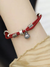 Load image into Gallery viewer, Classic Style Swallowing Gold Beast Woven Bracelet for Girls, Woven Rope Bracelet with Retro Red Rope
