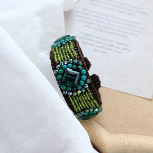 Load image into Gallery viewer, Handmade Bohemian Ethnic Style Bracelet Woven Natural Stone Retro Personalized Tibetan Bracelet Accessories