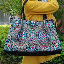 Load image into Gallery viewer, Yunnan ethnic style embroidered Pompom fashion lady shoulder bag big handbag