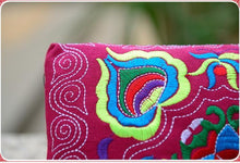 Load image into Gallery viewer, Yunnan Ethnic Embroidery Coin Purse Big Peony Women's Cloth Bag Clutch Bag