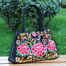 Load image into Gallery viewer, Yunnan ethnic style embroidered Pompom fashion lady shoulder bag big handbag
