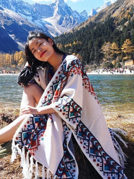 Ethnic Wind Scarf Female Tibetan Spring And Autumn Towel Outside The Cloak Air Conditioning Shawl main image 1