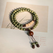 Load image into Gallery viewer, Old material green sandalwood Buddha beads bracelet female forest student sandalwood passion seed bracelet couple ethnic style
