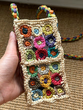 Load image into Gallery viewer, New Niche Design Shoulder Messenger Bag Colorful Raffia Hand-woven Mobile Phone Bag

