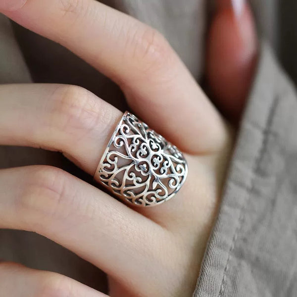 925 Silver Retro New Hollow Pattern Vine Ring Opening Adjustment Women's Niche Design High Sense