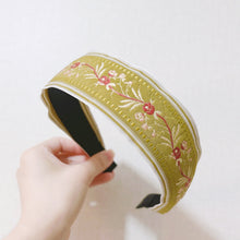 Load image into Gallery viewer, Ethnic Style Embroidery Headband, Retro Hair Accessories, Knotted in The Middle, Wide Edge Headband
