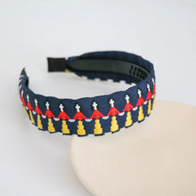 Load image into Gallery viewer, Vintage Ethnic Style Cotton and Linen Embroidery Floral Garland Pattern Fabric Lace Exquisite Headband Bohemian Headdress Head Buckle
