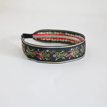 Load image into Gallery viewer, Vintage Ethnic Style Cotton and Linen Embroidery Floral Garland Pattern Fabric Lace Exquisite Headband Bohemian Headdress Head Buckle
