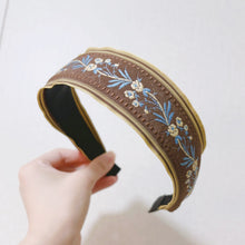 Load image into Gallery viewer, Ethnic Style Embroidery Headband, Retro Hair Accessories, Knotted in The Middle, Wide Edge Headband
