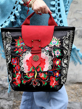 Load image into Gallery viewer, Ethnic Style Embroidery Tibetan Style Retro Canvas Handbag Shoulder Messenger Bag
