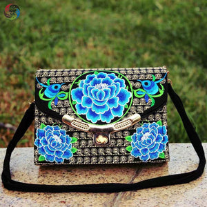 The New Embroidered Ethnic Bag, Mobile Phone Change Bag, Double-layer Small Bag, Women's Clutch Bag