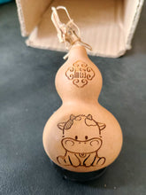 Load image into Gallery viewer, Zodiac Gourd Carving Ornament Pendant Asia Style Gift Natural Handicraft Gourd Moral Ornaments Home Decor
