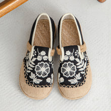 Load image into Gallery viewer, Casual One-pedal Women's Shoes, The Original Craft Embroidered Light-mouth Single Shoes
