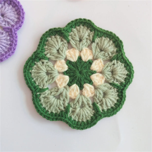 Hand-crocheted Coaster Cute Phoenix Tail Flower Coaster Tea Mat Wool Woven Hand Crochet Flower Piece