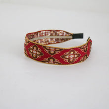 Load image into Gallery viewer, Vintage Ethnic Style Cotton and Linen Embroidery Floral Garland Pattern Fabric Lace Exquisite Headband Bohemian Headdress Head Buckle
