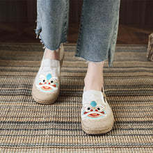 Load image into Gallery viewer, Embroidered Shoes Linen Shoes, Shallow Single Shoes, Craft Sewing Thread Tiger Head Lion Shoes
