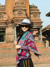 Load image into Gallery viewer, Nepal Vintage Printed Shawl Women&#39;s Imitation Cashmere Warm Ethnic Style Tibetan Scarf
