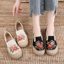 Load image into Gallery viewer, Embroidered Shoes Fisherman Shoes Cart Stitching Cotton and Linen Embroidery Shoes, Anti Slip and Breathable Round Toe Women&#39;s Shoes
