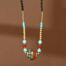 Load image into Gallery viewer, Retro Tibetan Nepalese Bead Necklace Ethnic Style Woven Collar Chain
