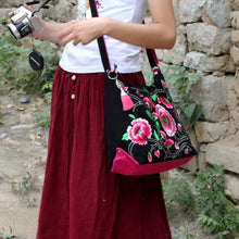 Load image into Gallery viewer, Clearance Single Shoulder Oblique Span Ethnic Minority Characteristics Canvas Embroidery Bag
