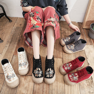 New national style women's shoes, front lace up, middle upper, casual women's short boots, thick bottomed round head embroidered shoes