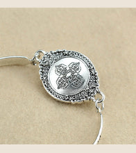 Load image into Gallery viewer, National Style The Eight Trigrams of Zodiac Sign Rotated The Six Character Mantra Bracelet
