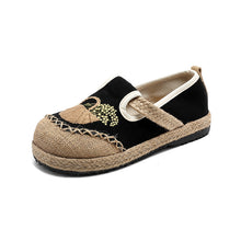 Load image into Gallery viewer, New Embroidered Shoes Flat-heeled and Low-top Embroidered Shallow-mouthed Shoes Ethnic Style Cloth Shoes
