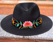 Load image into Gallery viewer, National style Embroidered Hat Straw Hat Sun-proof Visor Big Brim Summer Days Ladies National hat
