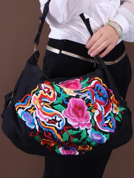 Vintage Canvas Ethnic Style Floral Embroidery Shoulder Bag